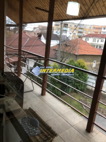 casa-de-vanzare-dpm-cu-450-mp-teren-finisata-si-utilata-complet-in-alba-iulia-zona-centru-33